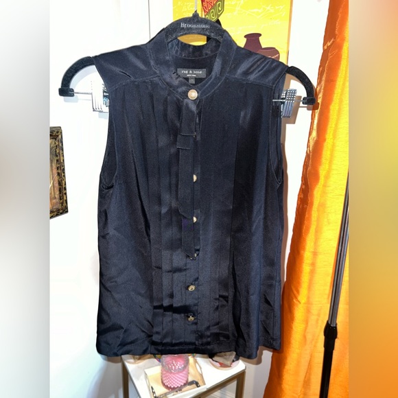 rag & bone Tops - Rag & Bone 100% Silk Blouse size 0